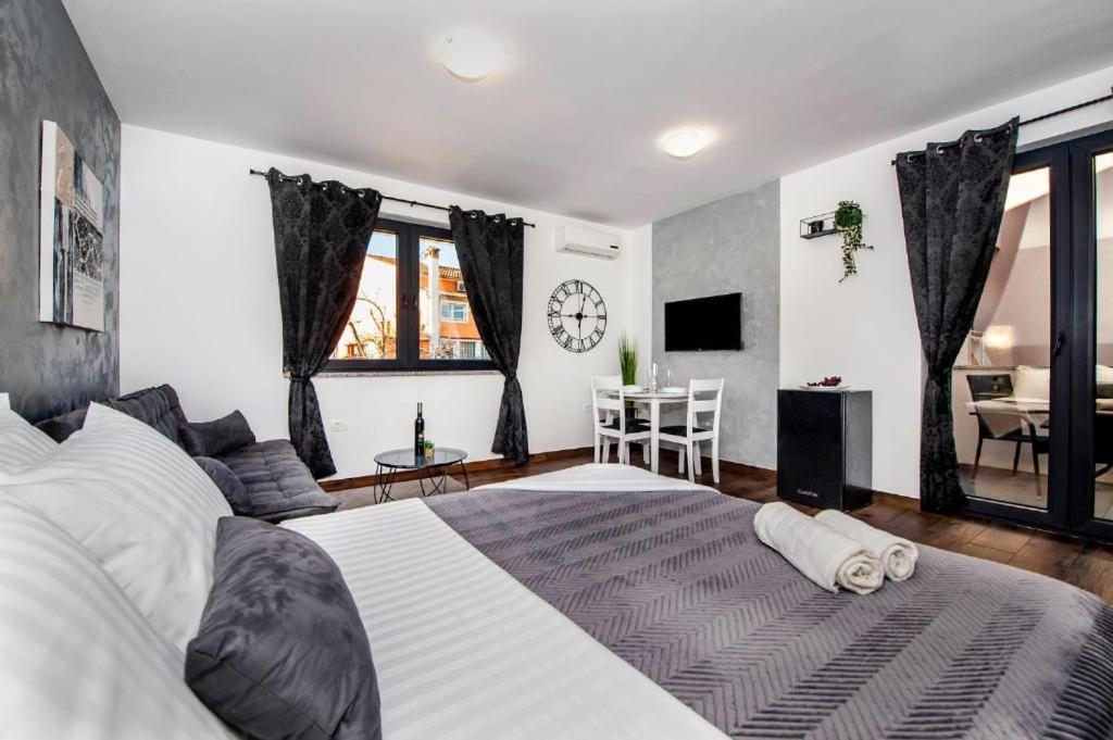 Deluxe Apartments A&A - 2 Rovinj Eksteriør billede