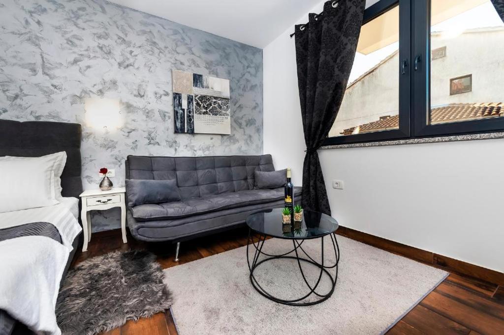Deluxe Apartments A&A - 2 Rovinj Eksteriør billede
