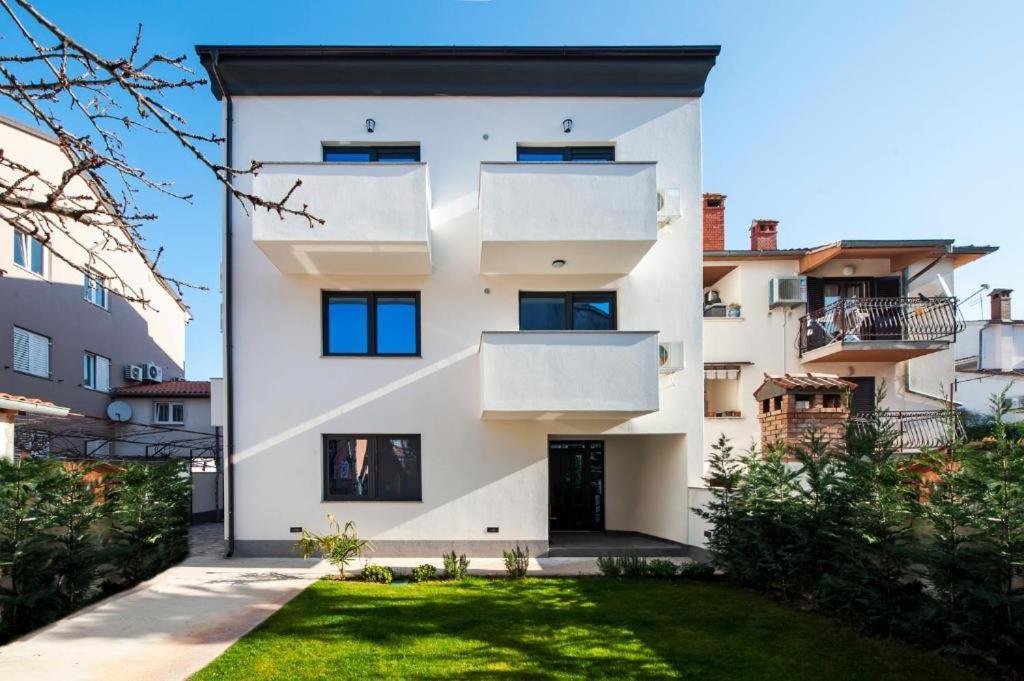 Deluxe Apartments A&A - 2 Rovinj Eksteriør billede