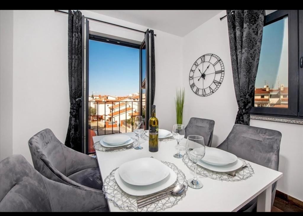 Deluxe Apartments A&A - 2 Rovinj Eksteriør billede