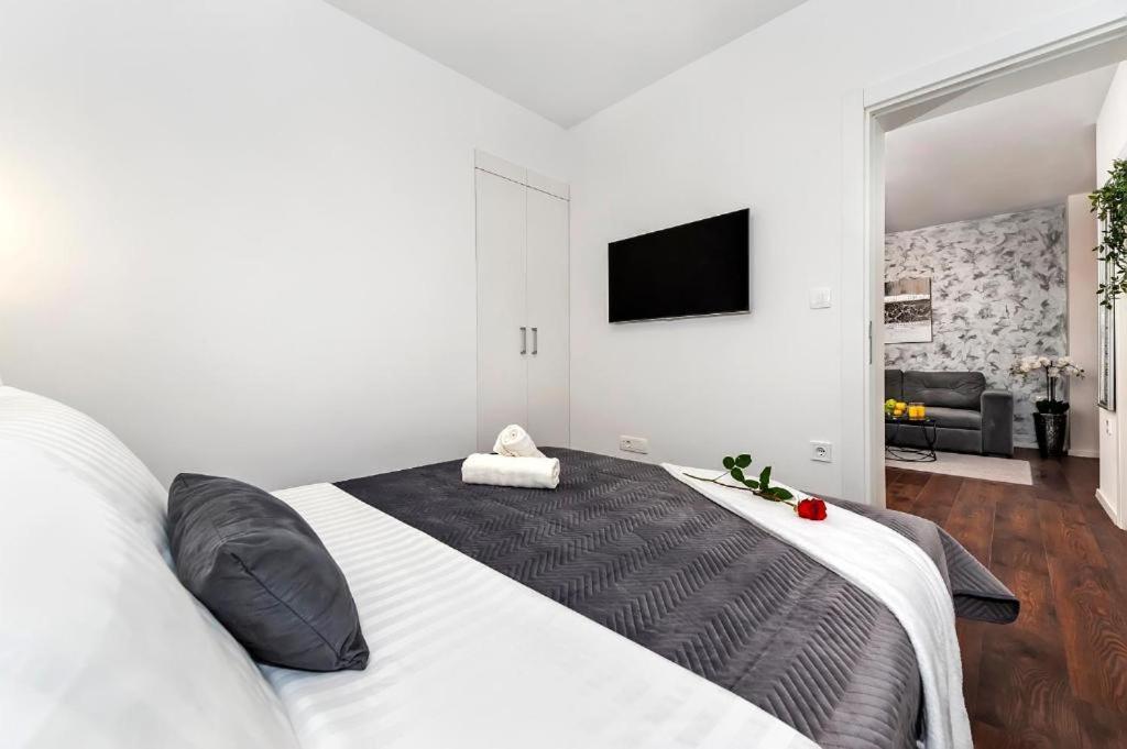 Deluxe Apartments A&A - 2 Rovinj Eksteriør billede