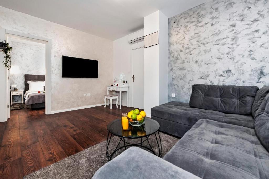 Deluxe Apartments A&A - 2 Rovinj Eksteriør billede